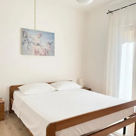 N320 - Numana, Deliziosa Cielo-terra In Centro Storico Apartman *